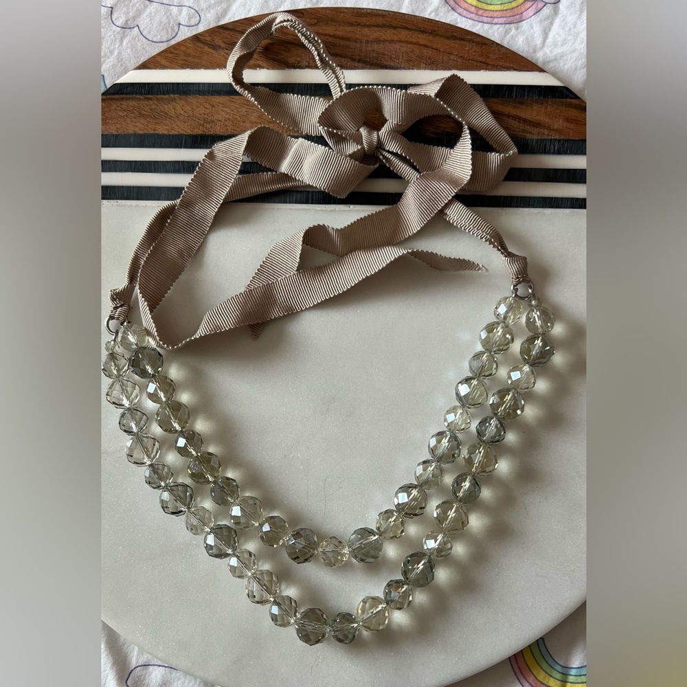Ann Taylor beige crystal bead necklace
